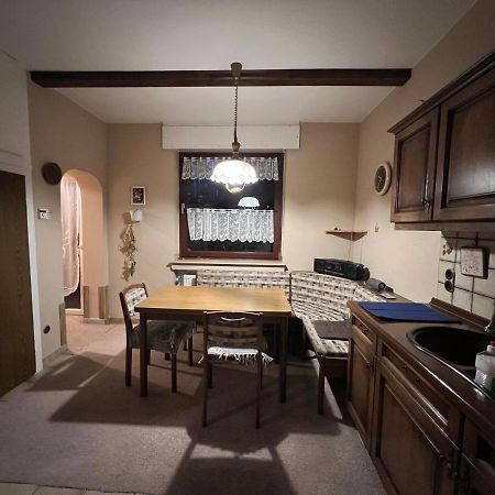 Duisburg Feelhome, Flughafen Nah,3-Schlafzimmer, Dusche Ebenerdig, Zentral, Wifi, Ground Floor Luaran gambar